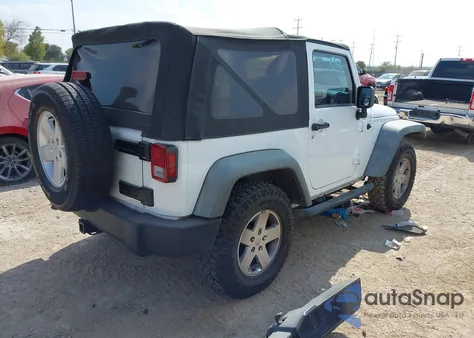 2011 Jeep Wrangler Sport z USA, uszkodzony, nr VIN 1J4AA2D15BL608561